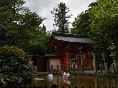 大峯山登拝行