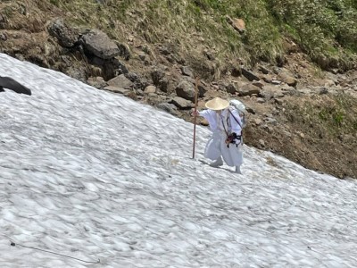 白山登拝行