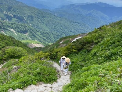 白山登拝行