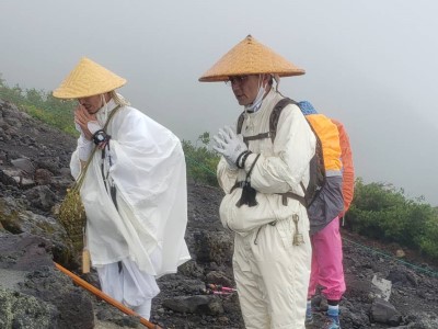 夏山登拝