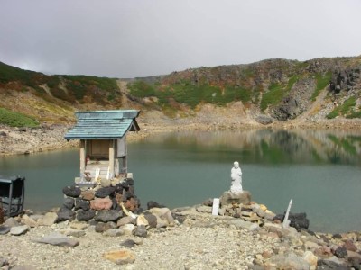 三の池白龍王様祠再建立開眼