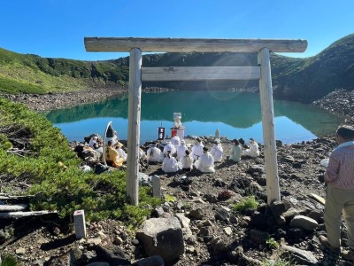 三の池白龍王様祠再建立開眼